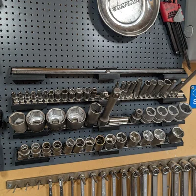 Đế giữ đầu tuýp (socket) cho bảng pegboard