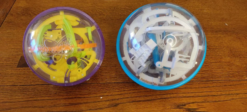 Đế giữ cho quả cầu Perplexus - Image 2