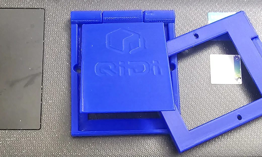 Nắp Cửa Xoay Máng Thải (Poop Chute) Cho QiDi Q2 - Image 3