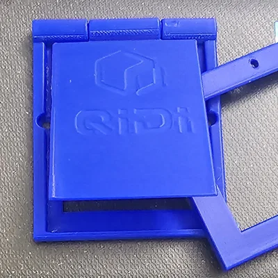 Nắp Cửa Xoay Máng Thải (Poop Chute) Cho QiDi Q2