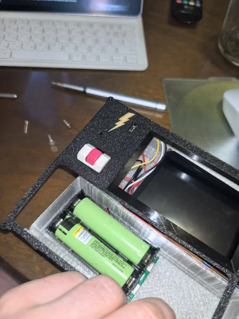 Cyberdeck Raspberry Pi 4 với màn hình 4,3 inch - Image 12