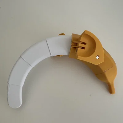 Banana Blade: Mô hình kiếm hình quả chuối in 3D cực độc đáo
