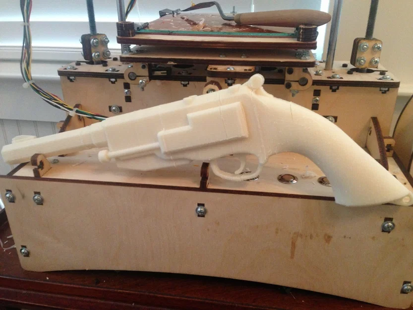 Mô hình súng Revolver in 3D làm đạo cụ cosplay cực chất - Image 2