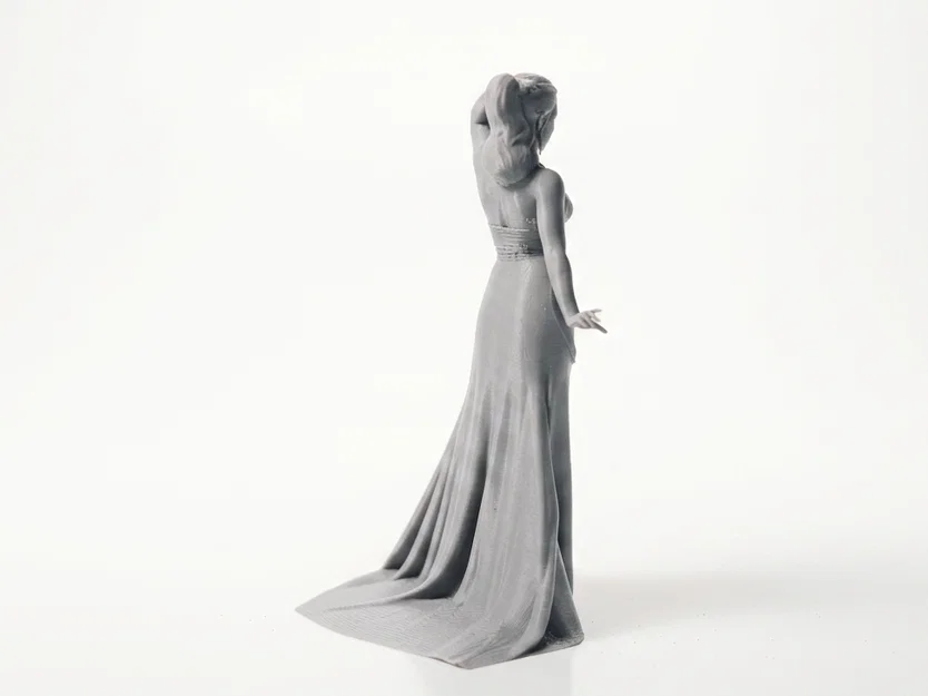 Mô hình in 3D Daenerys Targaryen - Game of Thrones - Image 3