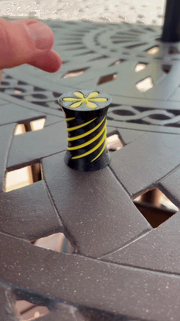 Mini Hourglass Passthrough Fidget - Đồ chơi fidget xoay mini - Image 2