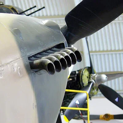 Cổ ống xả Spitfire