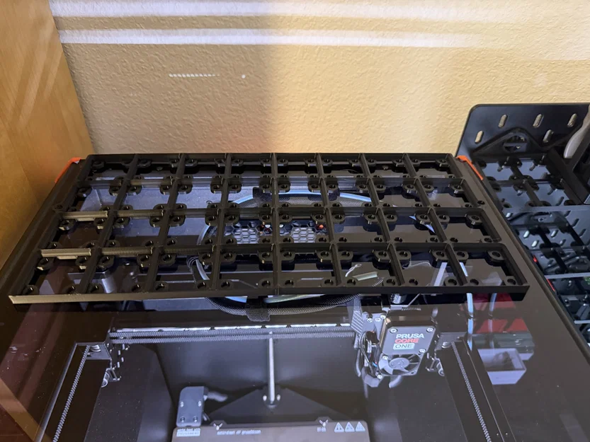Tấm đế Gridfinity gắn phía trên cho Prusa Core One - Image 4