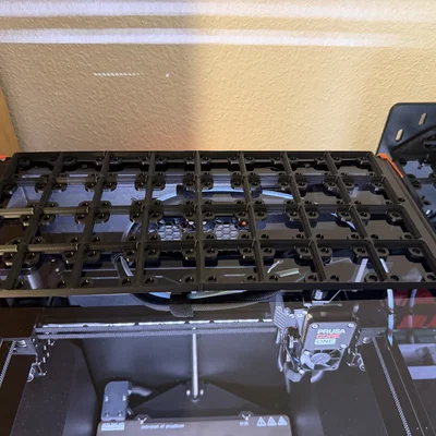 Tấm đế Gridfinity gắn phía trên cho Prusa Core One
