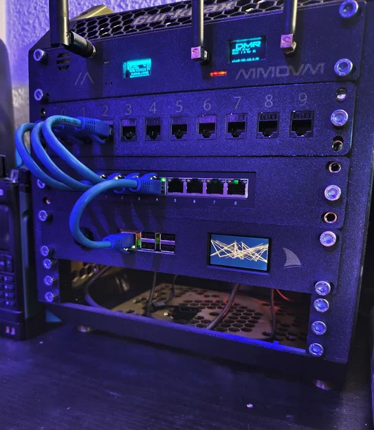 Mặt dưỡng Rack 10 inch cho Raspberry Pi 2B/3B/4B/5B kèm màn hình 1.9 inch và công tắc 12mm - Image 1
