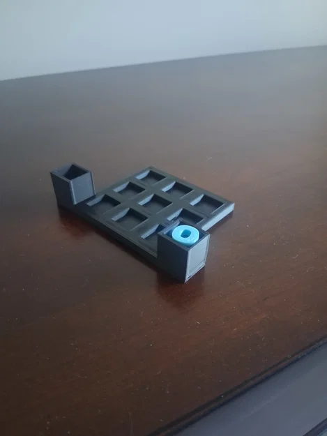 Bộ trò chơi cờ ca-rô (Travel Tic Tac Toe) in 3D siêu nhỏ gọn - Image 3