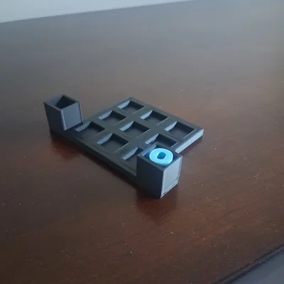 Bộ trò chơi cờ ca-rô (Travel Tic Tac Toe) in 3D siêu nhỏ gọn