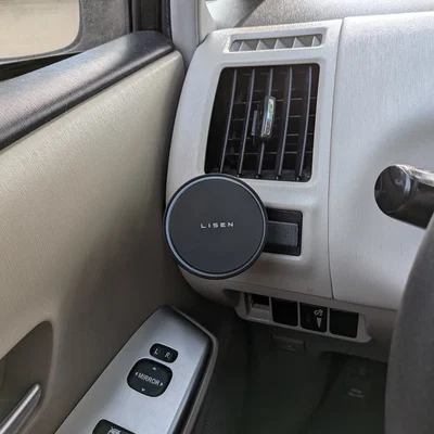 Giá đỡ điện thoại đầu bi gắn khe thẻ xe Toyota Prius