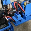 Giá đỡ đầu nối EC5 cho Traxxas Revo 3.3 - Thumbnail 1