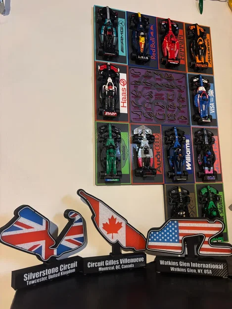 Giá treo tường cho mô hình Lego Formula One Speed Champions - Image 1