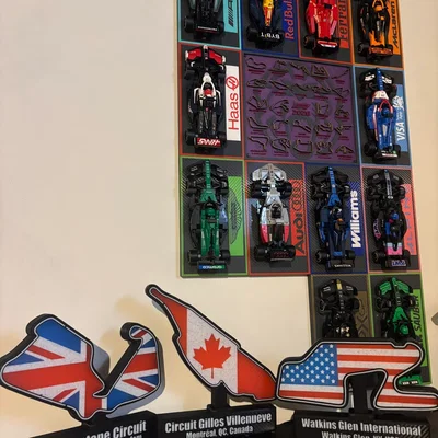 Giá treo tường cho mô hình Lego Formula One Speed Champions
