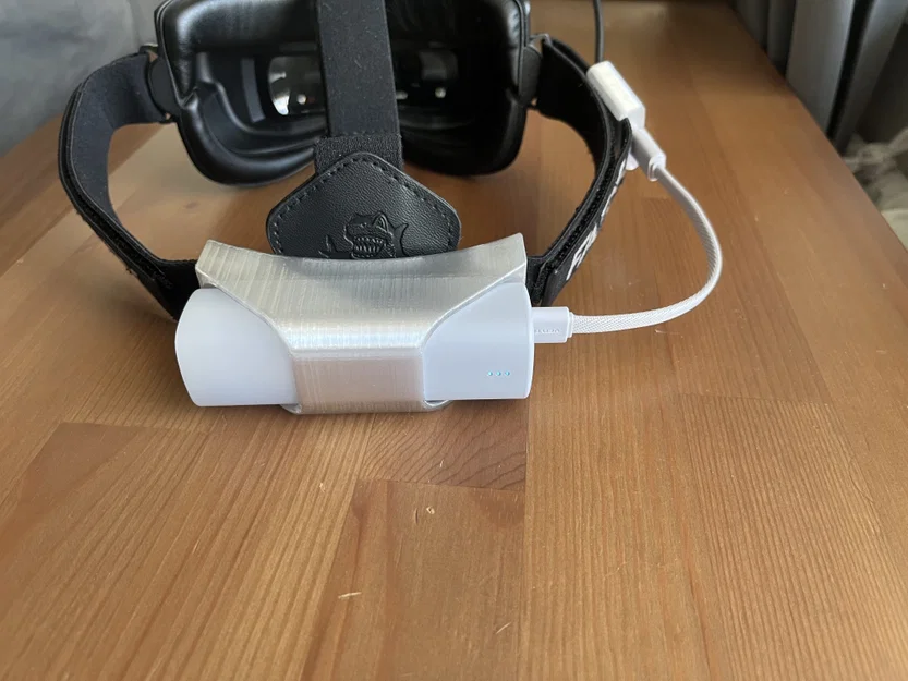 Ngàm gắn sạc dự phòng trên dây đeo cho kính Fat Shark FPV - Image 3