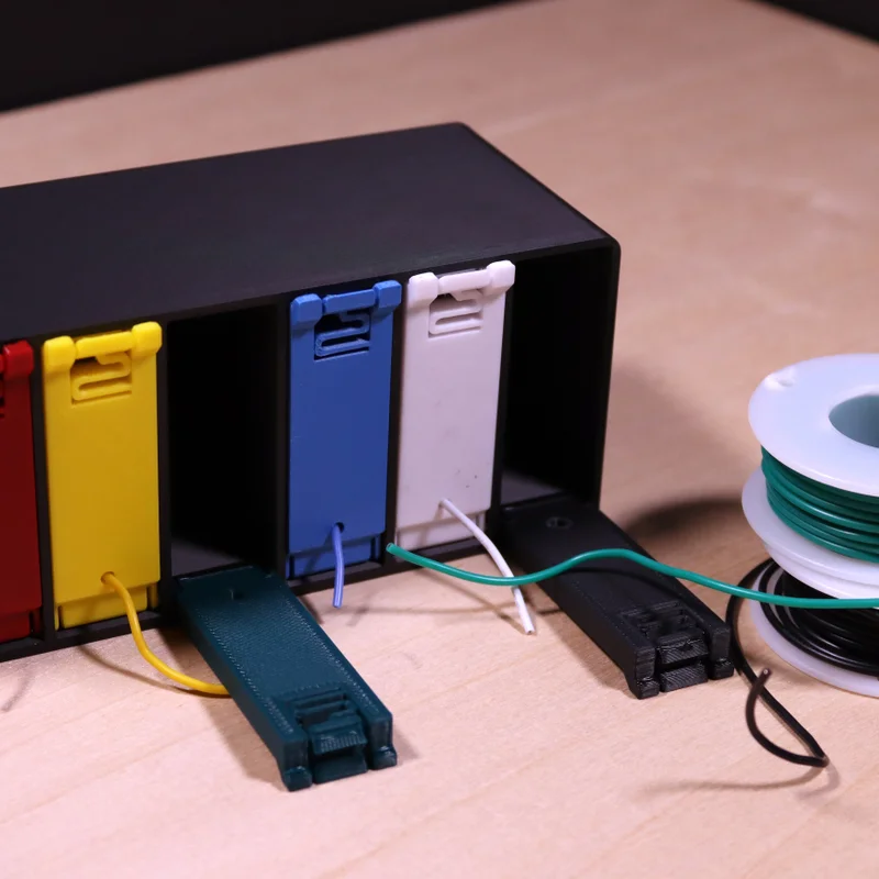 Hộp Đựng Dây Điện (Wire Box)