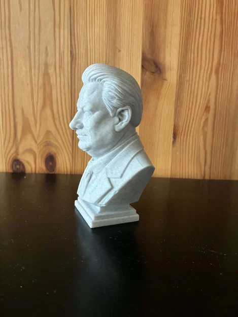 Tượng bán thân Boris Nikolayevich Yeltsin - Image 4