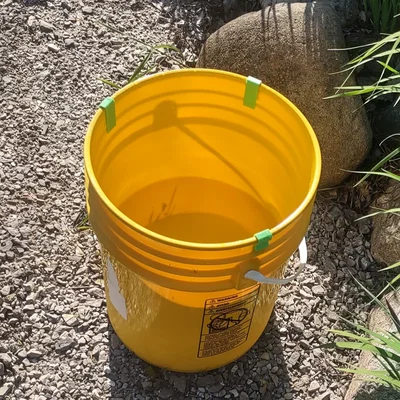 JV - Kẹp tách thùng 5 gallon