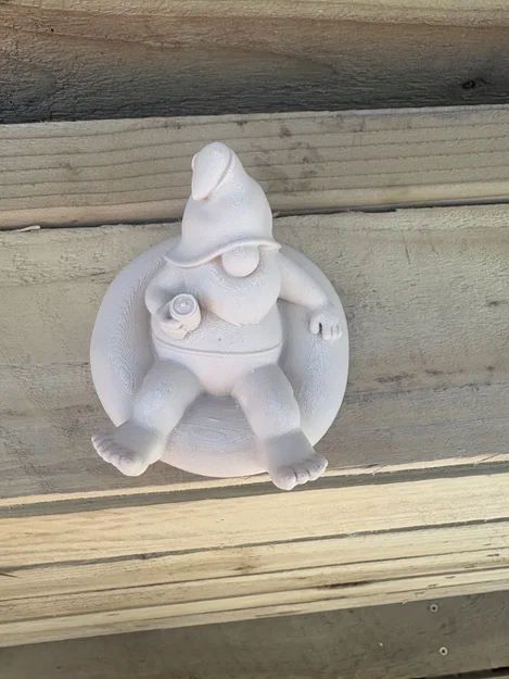 Chú Lùn Thư Giãn Bên Hồ Bơi (Pool Gnome) - Image 2