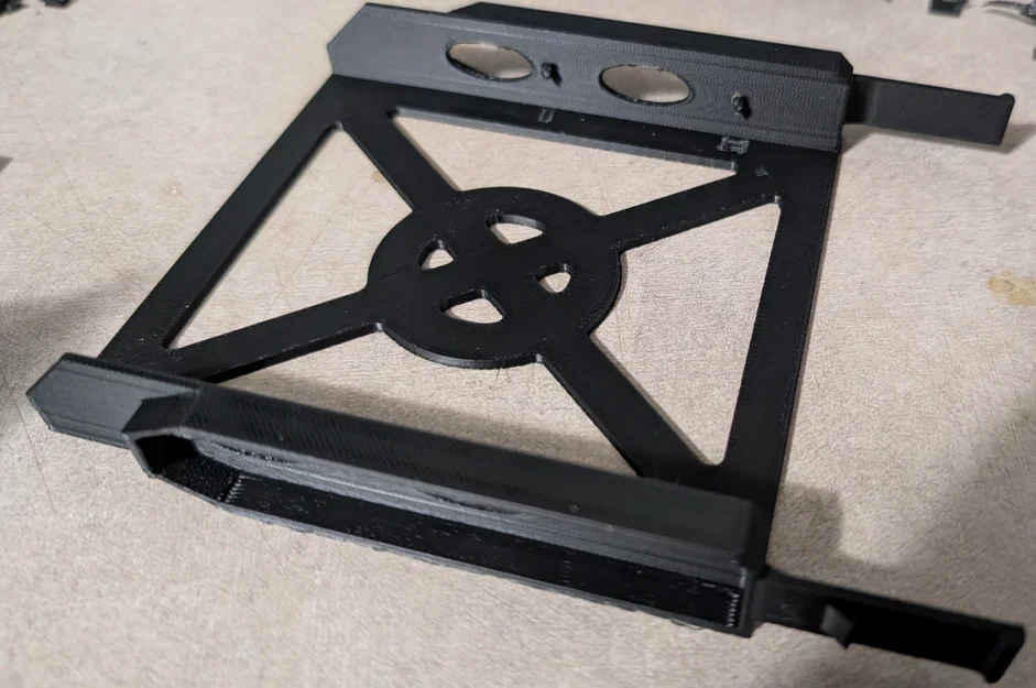 Khay đỡ ổ cứng 119mm (Hard Drive Caddy) cho thùng máy PC - Image 1