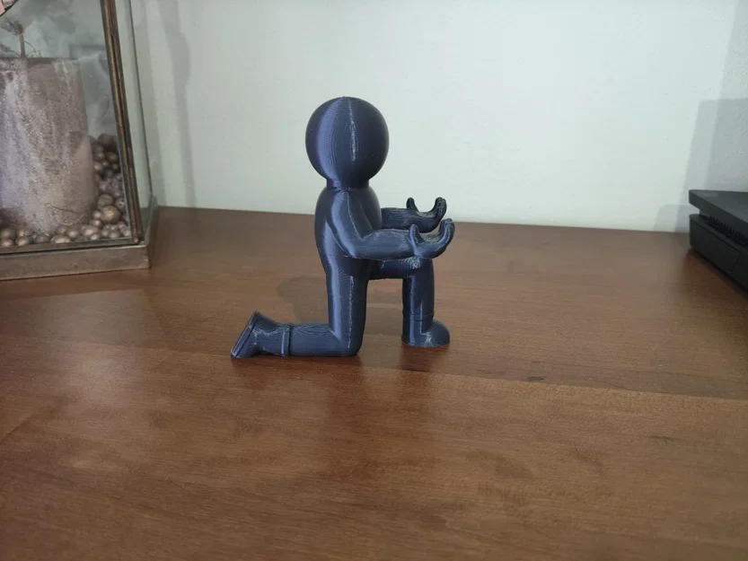 Pen pal - Người giữ bút tí hon - Image 3