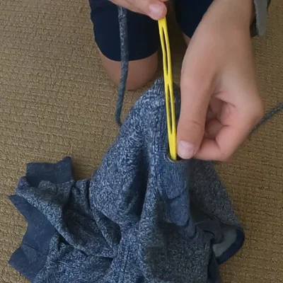 Dụng cụ luồn dây rút (Drawstring Threader)
