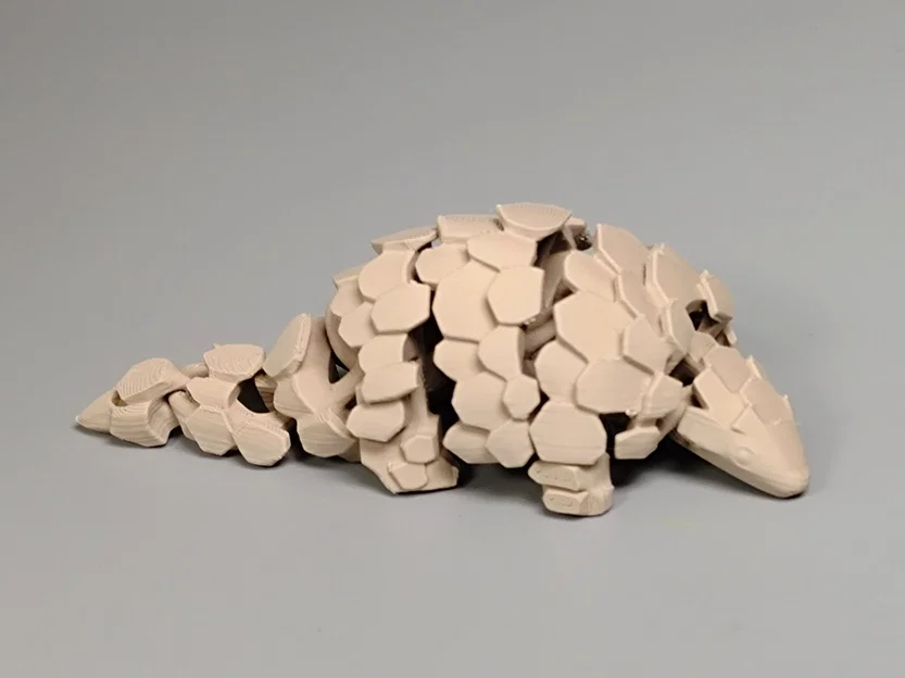 Mô hình tê tê khớp nối (Articulated Pangolin) linh hoạt - Image 2