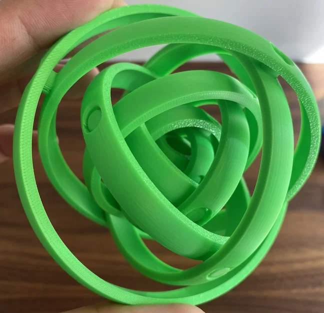 Đồ chơi xoay Gyroscope Fidget in 3D độc đáo - Image 1