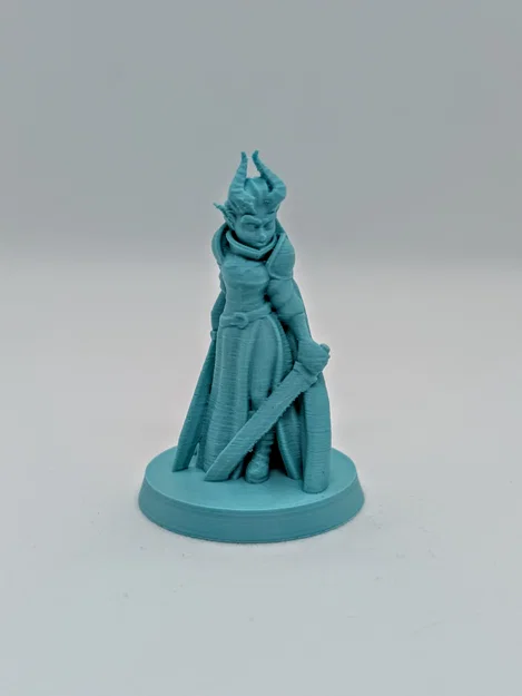 Mô hình nữ chiến binh Tiefling cho in FDM (không cần support) - Image 1