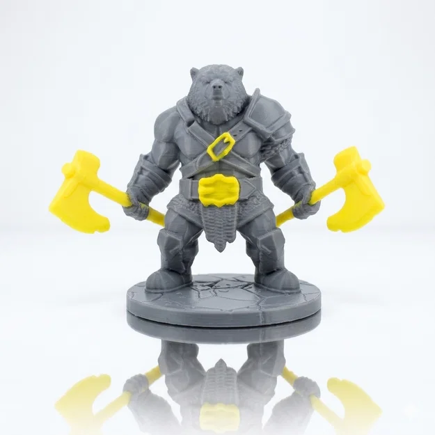 Mô hình gấu chiến binh Berserker cầm rìu đôi ấn tượng - Image 1
