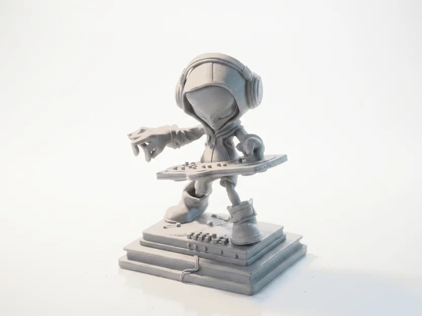 Mô hình 3D Alien DJ - Fantasy Sci-Fi độc đáo - Image 1