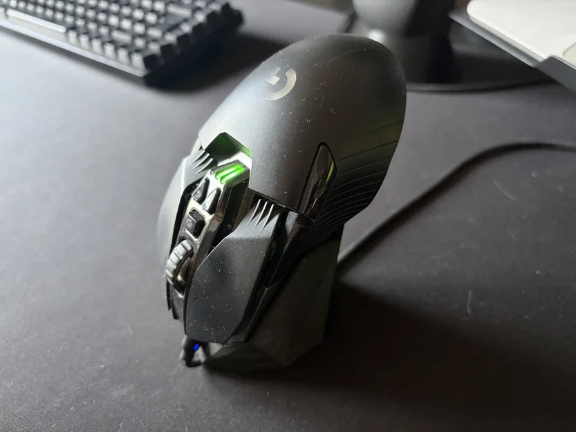 Đế sạc cho chuột Logitech G900 - Image 1