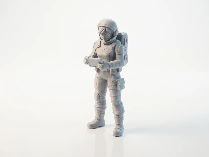 Mô hình Phi hành gia - Tượng Space Explorer in 3D - Image 1