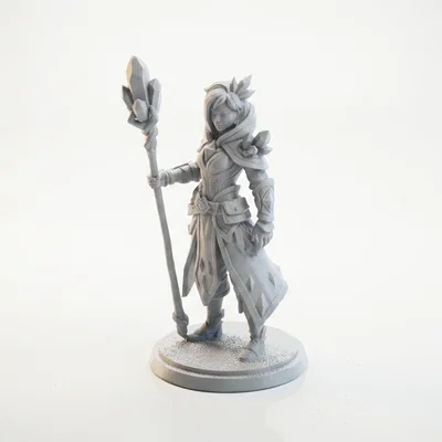 Mô hình 3D Crystal Queen - Tượng Nữ hoàng Pha lê phong cách Fantasy