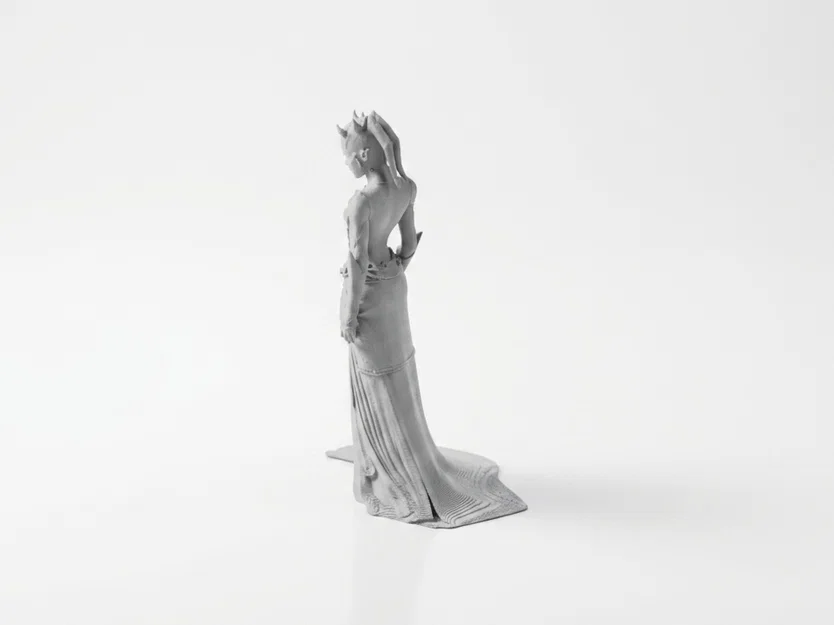 Mô hình 3D Nữ hoàng Quỷ - Fantasy Figurine - Image 4