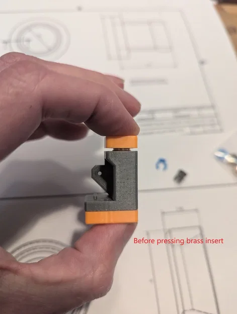 Q2 Filament Entry Sensor D2F - Phiên bản dùng metal collet - Image 6