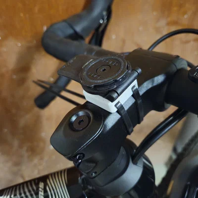 Ngàm cố định dây rút kiểu Quadlock cho xe đạp