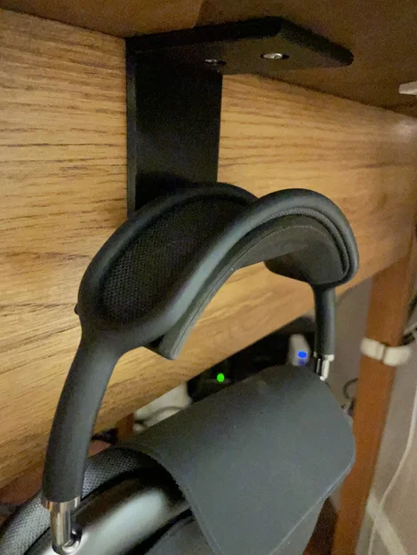 Giá treo tai nghe Airpods Max gắn dưới mặt bàn gọn gàng - Image 1
