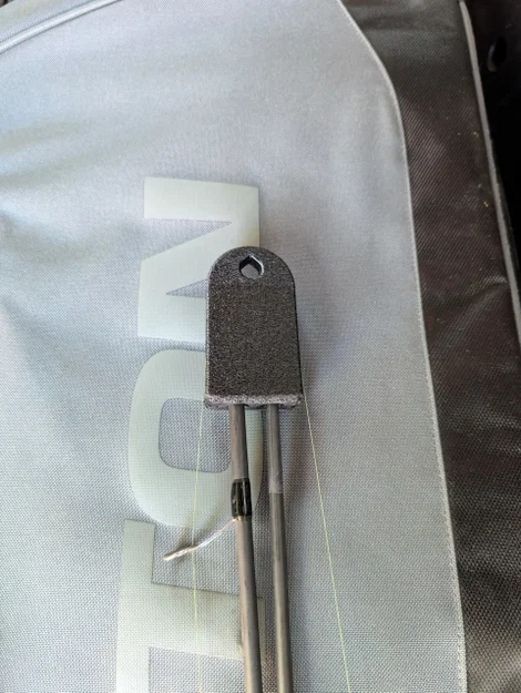 Bộ kẹp giữ cần câu 2 khúc in 3D giúp chống rối dây - Image 1