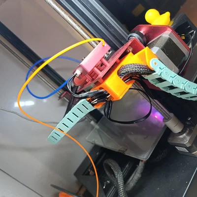 Hộp Cáp Extruder cho CR-10S Pro V2