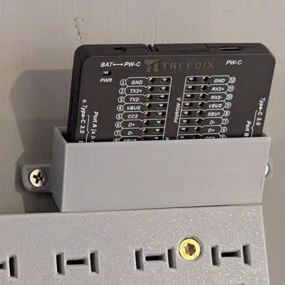 Giá treo tường cho thiết bị đo Treedix USB - Tiện lợi & Gọn gàng