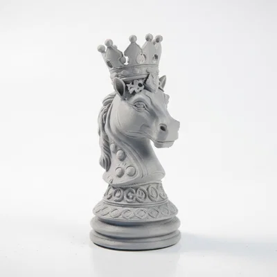 Mô hình 3D quân cờ Knight đội vương miện phong cách Fantasy