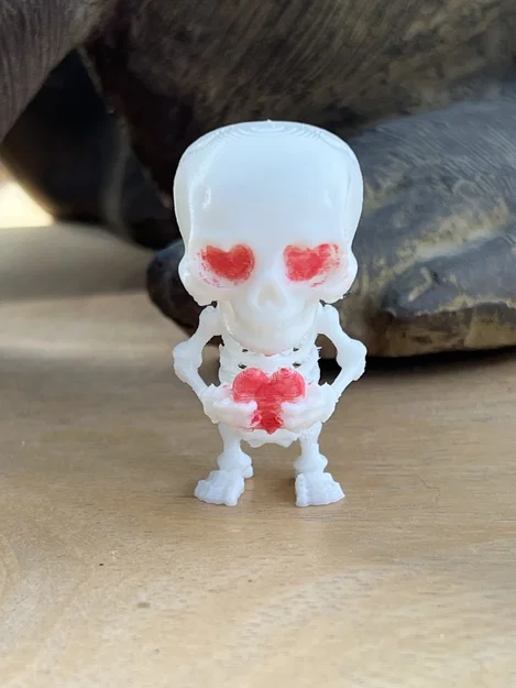 Mô hình bộ xương đáng yêu ôm trái tim (Cute Hearted Skeleton) - Image 3