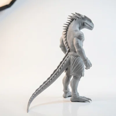 Mô hình Chiến binh Bò sát 3D Printable chủ đề Fantasy