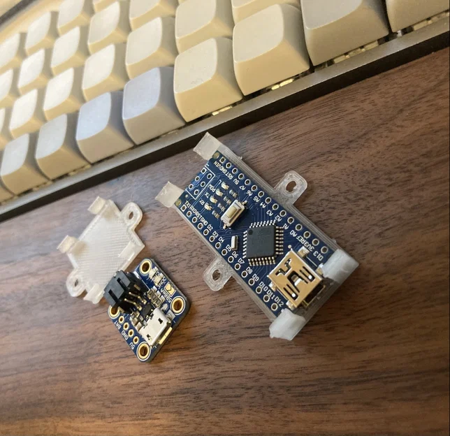Giá đỡ PCB dạng gài có thể tùy chỉnh kích thước - Image 1