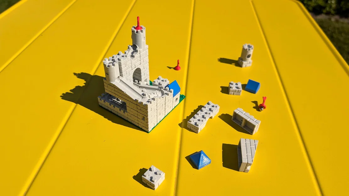 Castle Run - Mô hình đường đua bi mini lắp ghép theo chủ đề lâu đài - Image 1