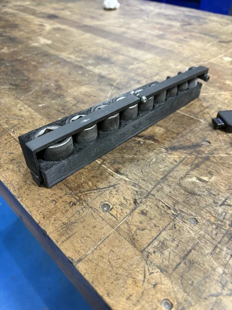 Đế giữ bộ đầu tuýp (socket) hệ SAE cho Makita - Image 1