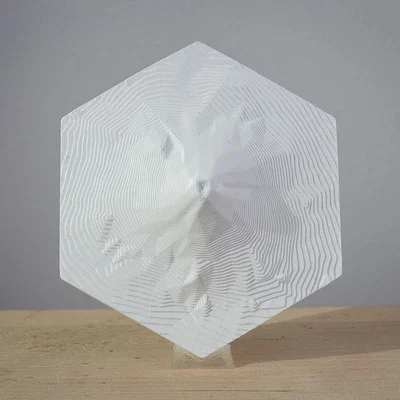Chân đế trưng bày mô hình địa hình Fuji Lowpoly