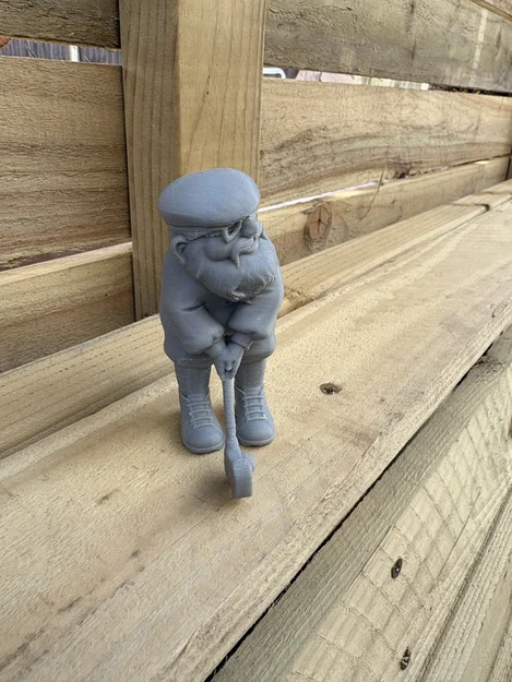 Tượng Chú Lùn Chơi Golf (Golf Gnome) - Image 1